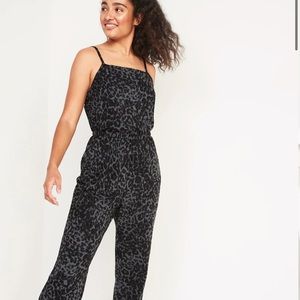 NWT grey leopard Old Navy jumpsuit - size S